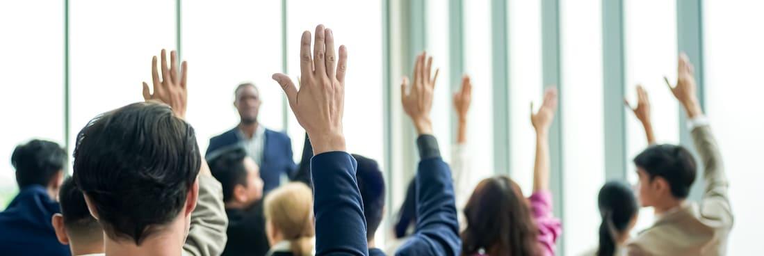 Actes d'adjudicació del moviment intern